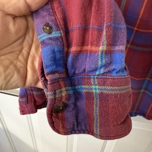 Vintage Gap Flannel‎ Shirt Red Blue Plaid Men's Long Sleeve Button Down Medium - Picture 3 of 7